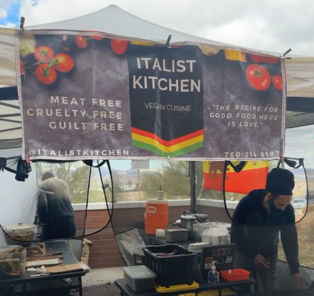 Italist Kitchen booth